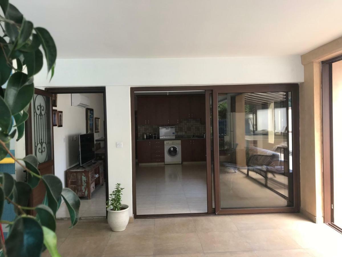 Mystra Place Nicosia Exteriör bild