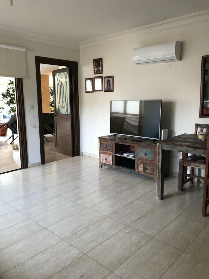 Mystra Place Nicosia Exteriör bild